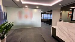 Oue Downtown (D1), Office #452367451